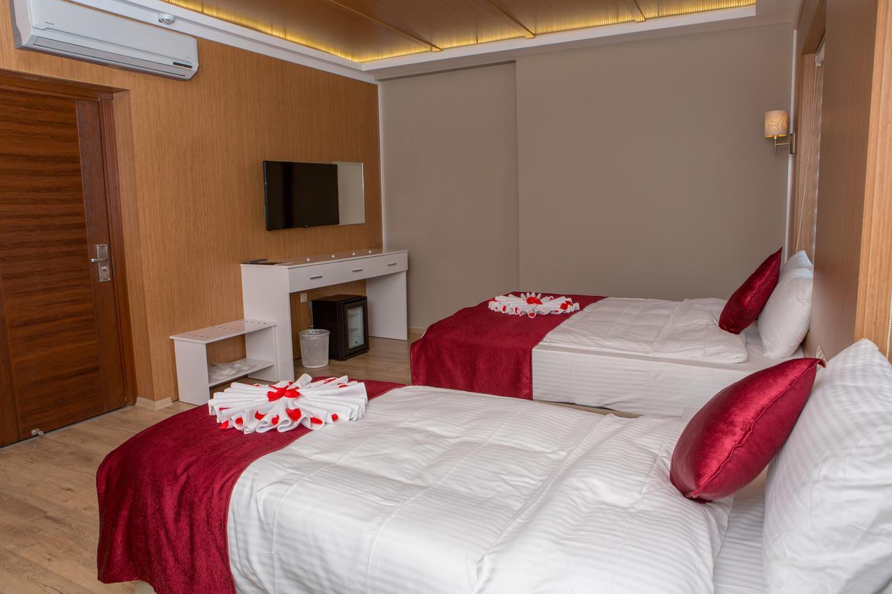 Akcali Hotel Iskenderun Bagian luar foto