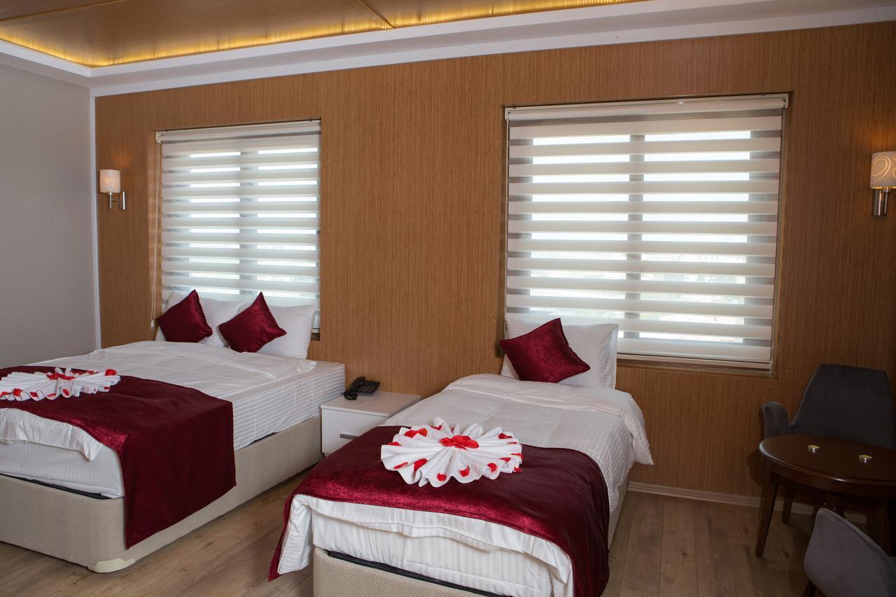 Akcali Hotel Iskenderun Bagian luar foto